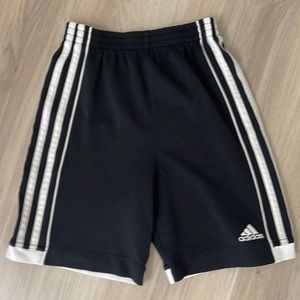 🔹Adidas Shorts - Boys Size 6🔹